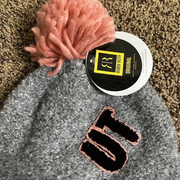 Robin Ruth Pom Pom Beanie - Utah - Winter Knit Cap Hat - Pink Salmon Gray NWT - Picture 4 of 9